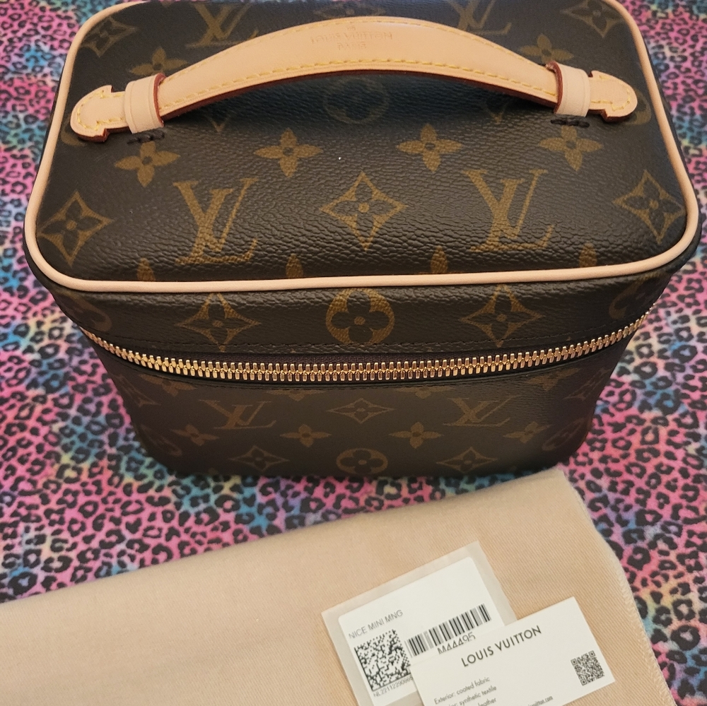 Louis Vuitton Nice Mini